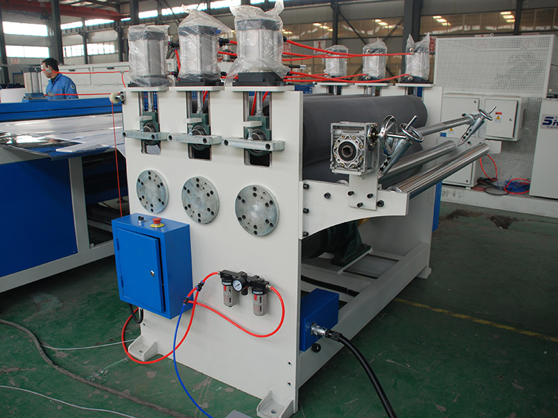 No.2 Haul off machine