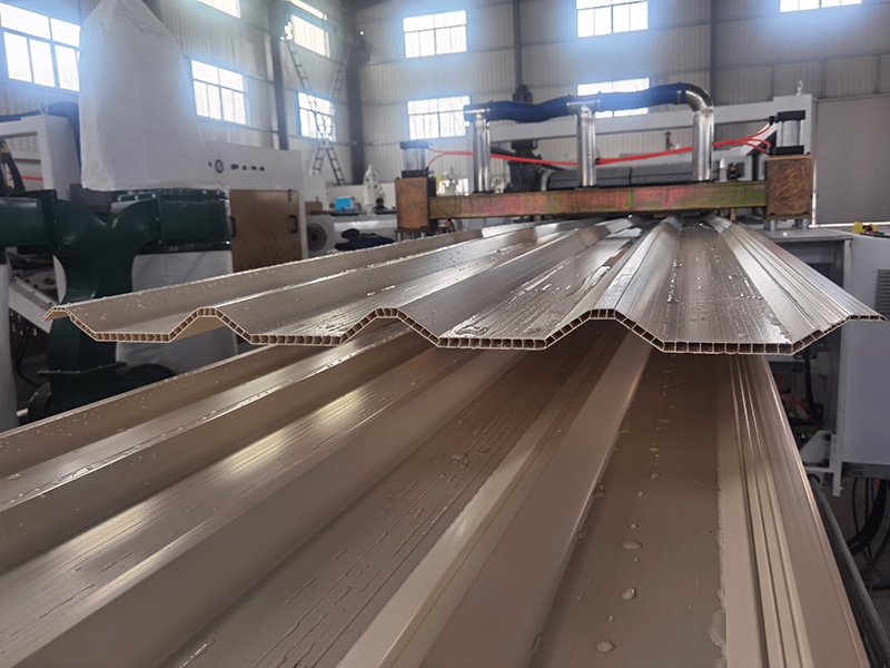 PVC Corrugated Roof Hollow Sheet Making Machine