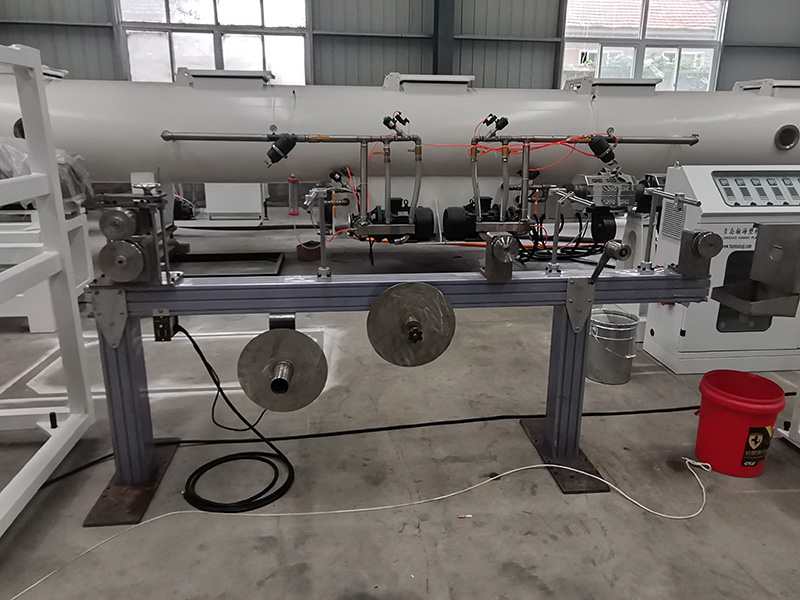 Calibrating and Cooling device